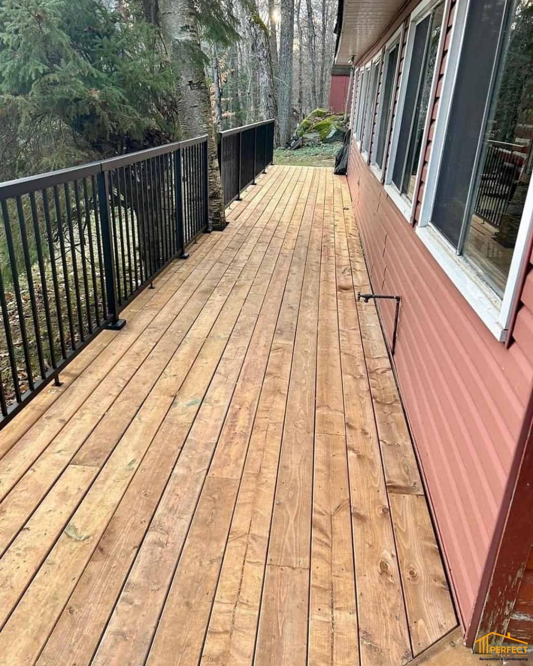 Custom Deck Services